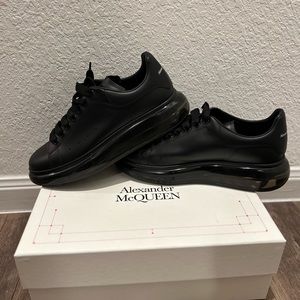 Black Alexander McQueen’s size men’s 11